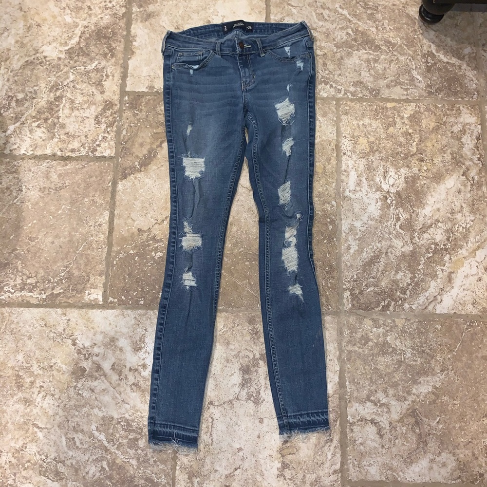 HOLLISTER SUPER SKINNY JEANS